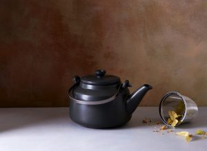 H21x2_Bellocq-SriLankaTeapotBlack-105 Vaucluse Teapot, Black